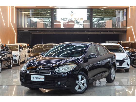 RENAULT FLUENCE 2.0 DYNAMIQUE 16V FLEX 4P AUTOMÁTICO RENAULT FLUENCE 2.0 DYNAMIQUE 16V FLEX 4P AUTOMÁTICO